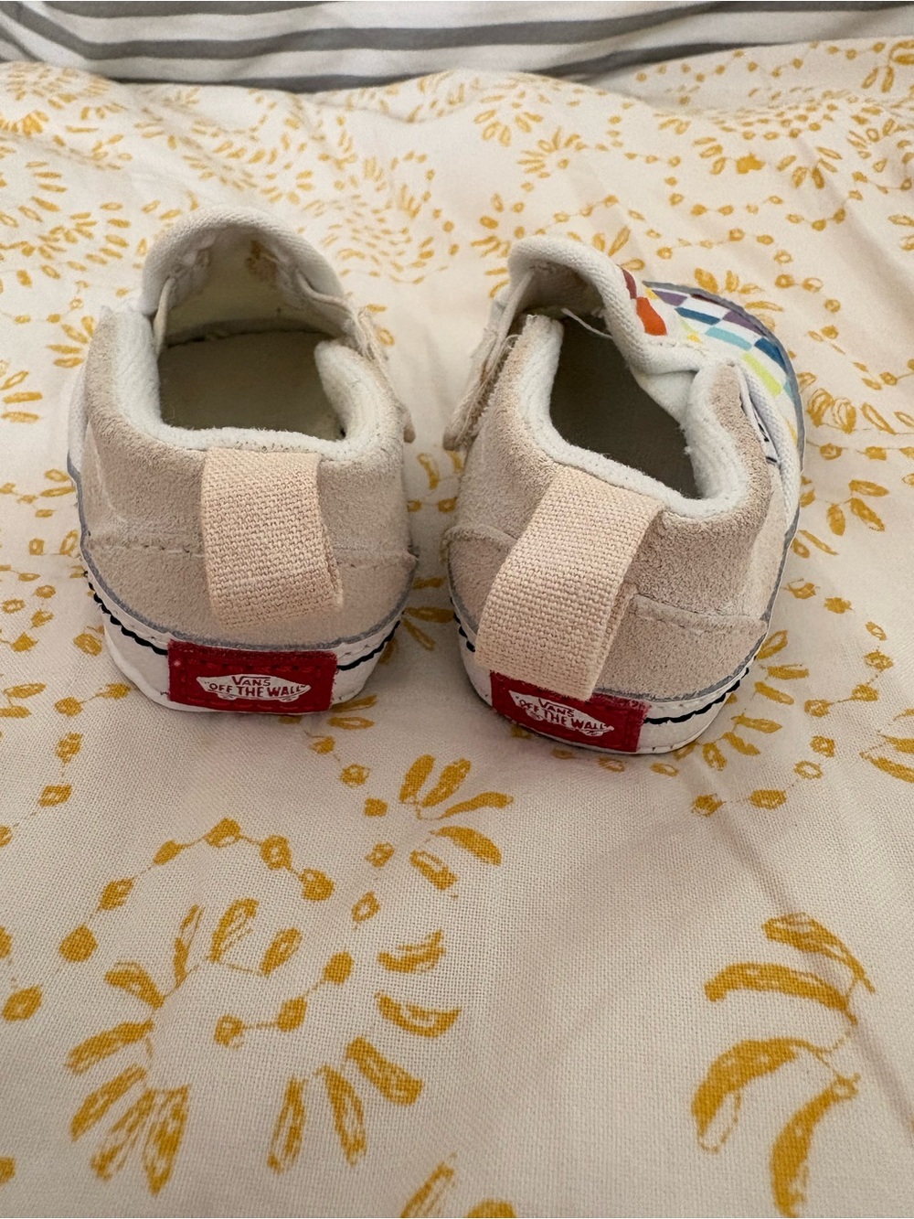 Vans Checkered Baby Beige Canvas Slip-On Sneakers with Rainbow Accent - Picture 2 of 4